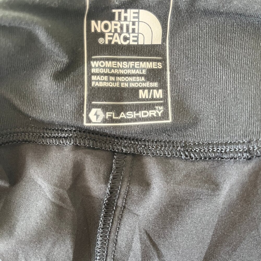 The North Face Let's Go Mid-Rise Black Capris Size M Style J1345 - Picture 10 of 11